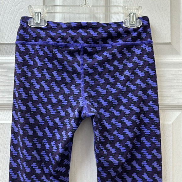 LIKE NEW! Ivivva Print Rhythmic Tight - Picture 5 of 9